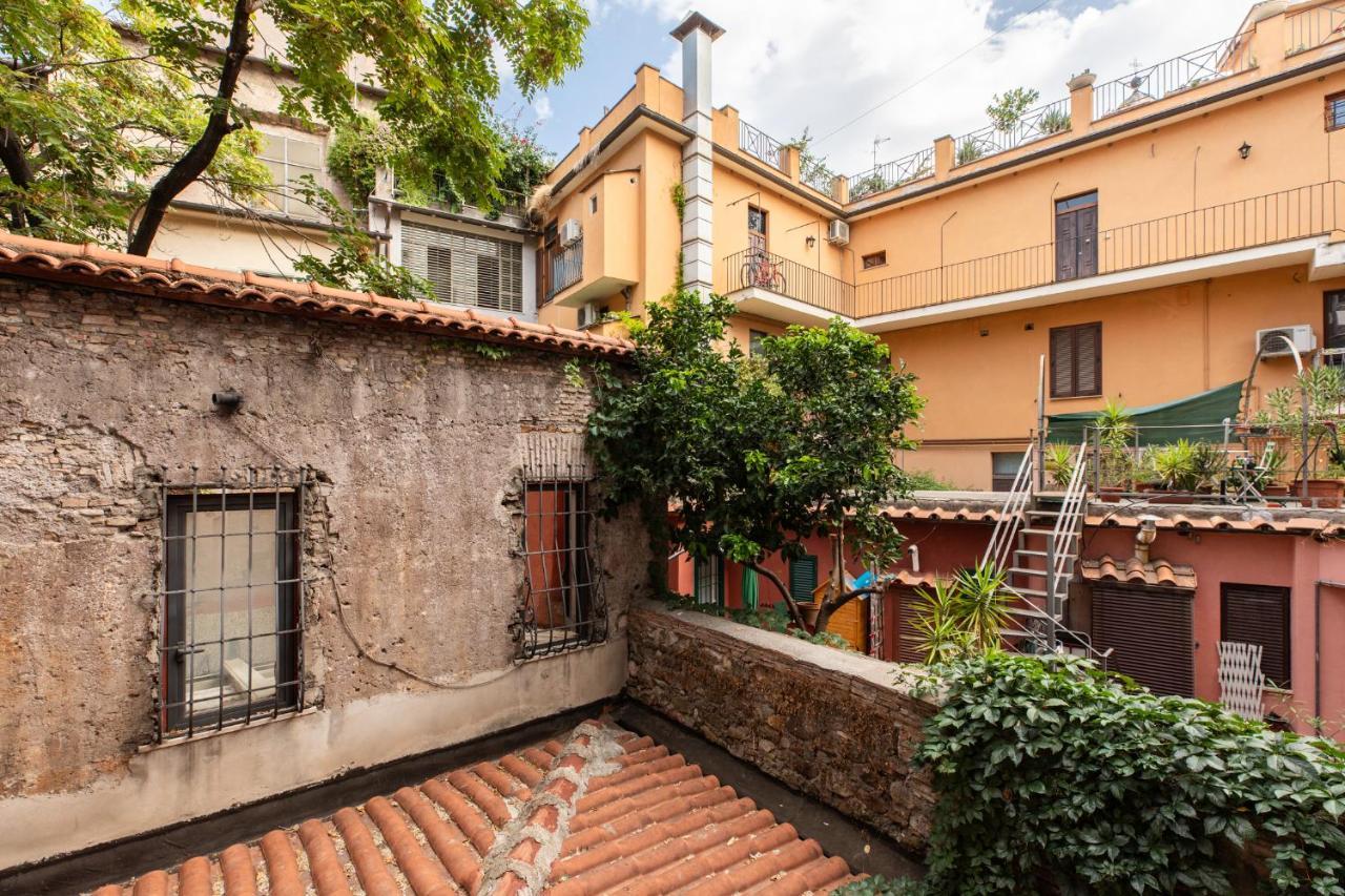 Apartamento Iflat Colorful And Wood Near The Synagogue Roma Exterior foto